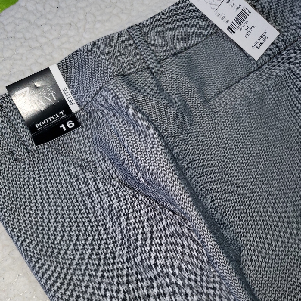 Pants - Picture 2 of 3